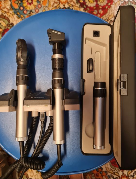 Keeler retinoscope and ophthalmoscope