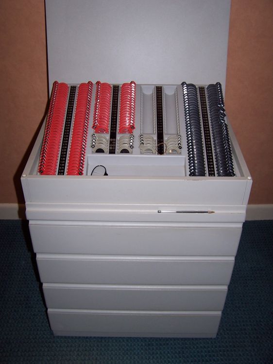 Trial Lens Cabinet with Lenses