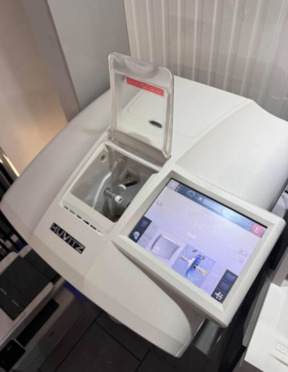 Huvitz Lens Edger HPE410 | Used Lens Edgers | Lab Equipment | Used ...
