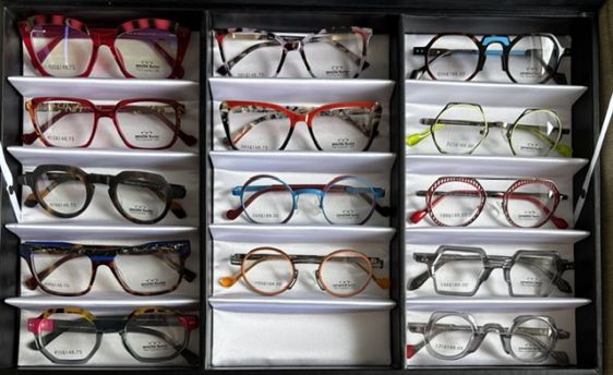 14 x Spectacles