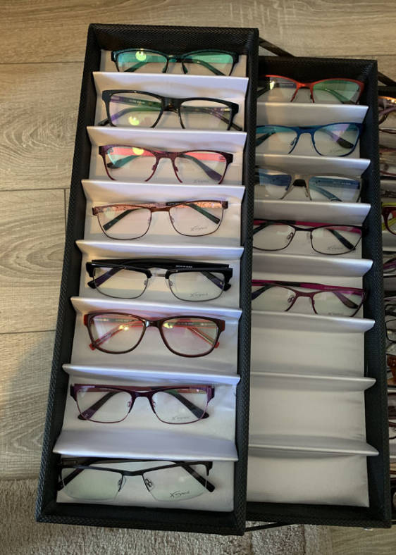 X-eyes Frames - 13 pairs.