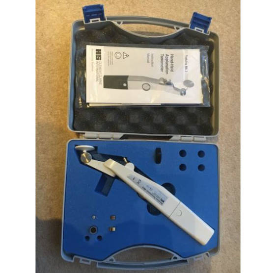 Perkins MK 2 tonometer