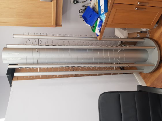 Freestanding-Revolving frame display