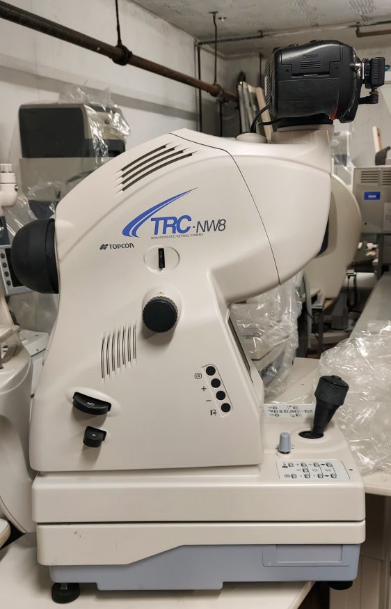 TOPCON TRC NW8 Fundus Camera untested