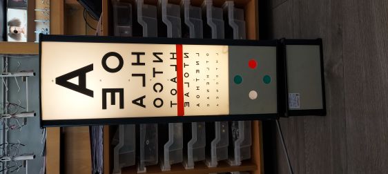 Keeler MK2 Ophthalmic panel light chart