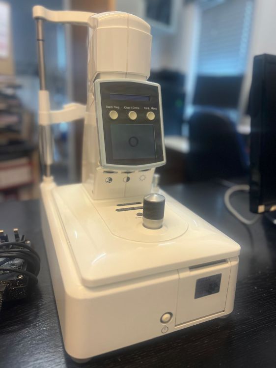 Keeler pulsair desktop tonometer