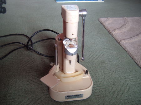 Takubomatic Lens Drilling Machine