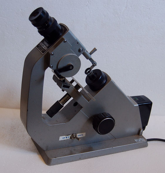 LM5 Topcon Focimeter