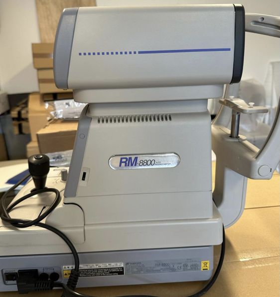 Autorefractometer Topcon RM-8800
