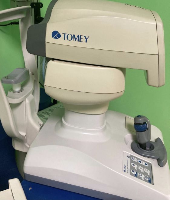 Autorefractometer/keratometer Tomey RC-5000