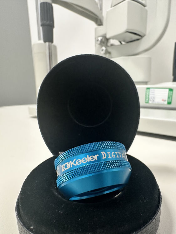 Digital Wide field VOLK lens