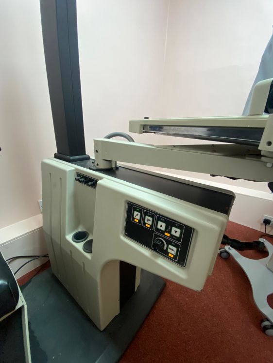 Frastema combi unit with slitlamp