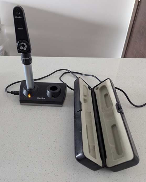 Keeler Professional Ophthalmoscope Set with charge