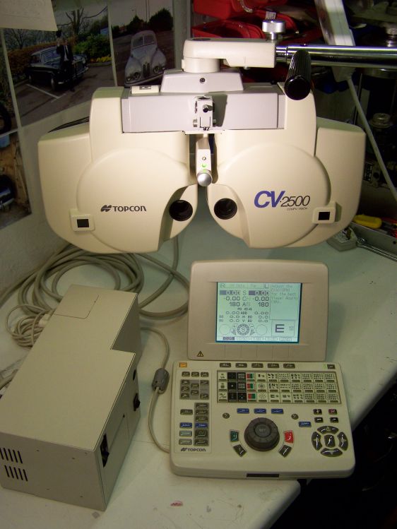 Topcon CV2500 Used Refractorhead Ophthalmic Equipment Used