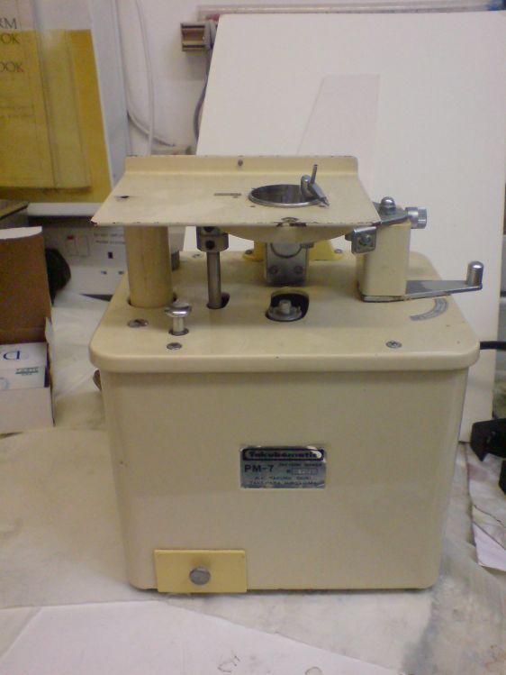 Takubomatic PM7 former cutter