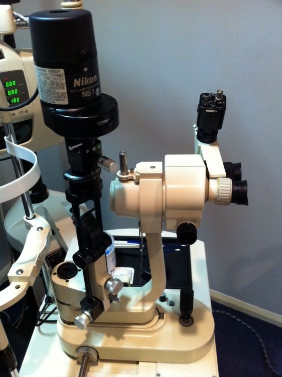 Nikon Top of the Range NS1 Zoom Slit Lamp