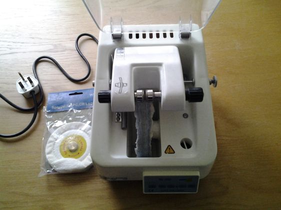 NH-900 Auto Lens Polisher