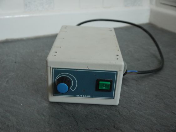 CSO slit lamp power supply