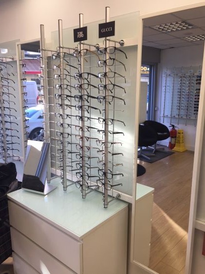Lockable Display Rods
