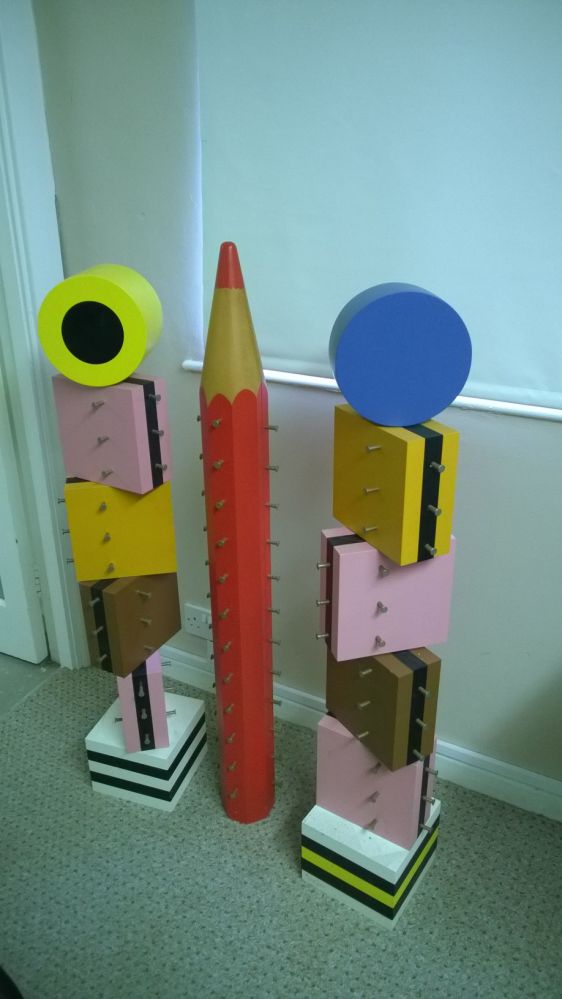 Set of 3 children's frame displays