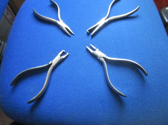 optical pliers