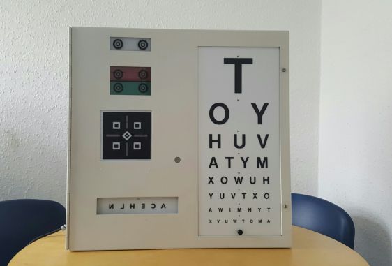 Snellen eye chart