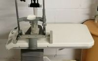 Carton Slit lamp SL-588 with a table